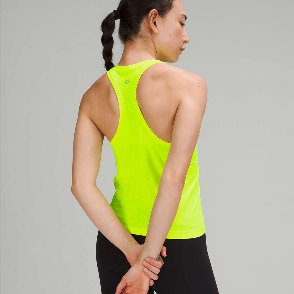 Lululemon NWOT Women’s Swiftly Tech Racerback Running Tank Waist length Sz 10